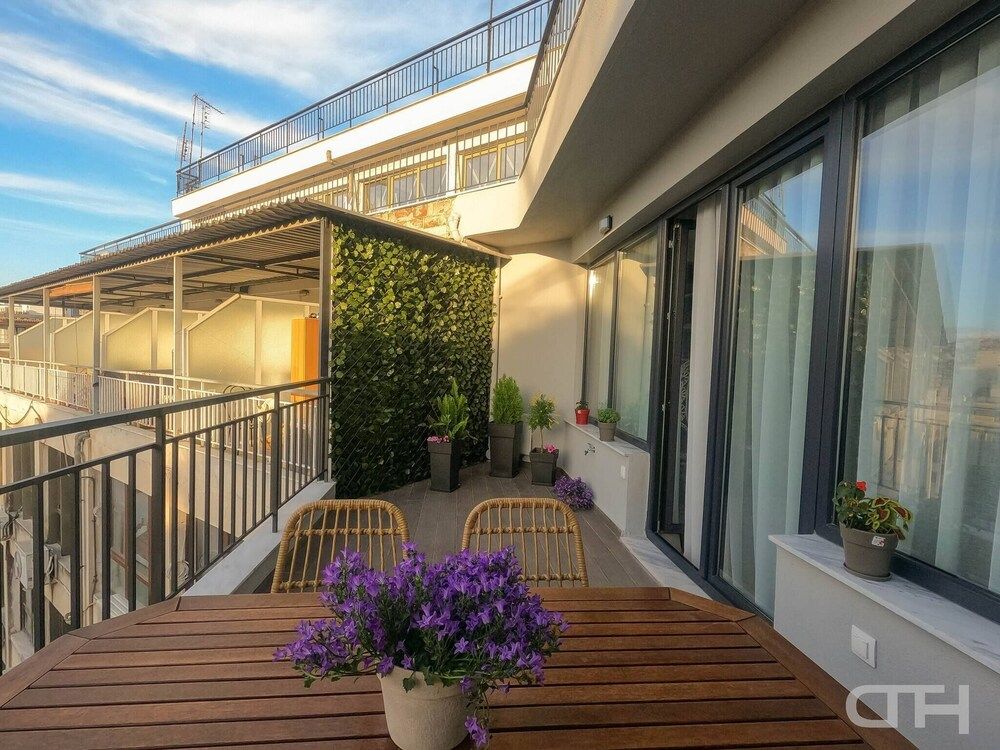 Luxury 80m2 Apartment With Balkony Downtown Apartment, 2 Bedrooms, Accessible, Balcony 11