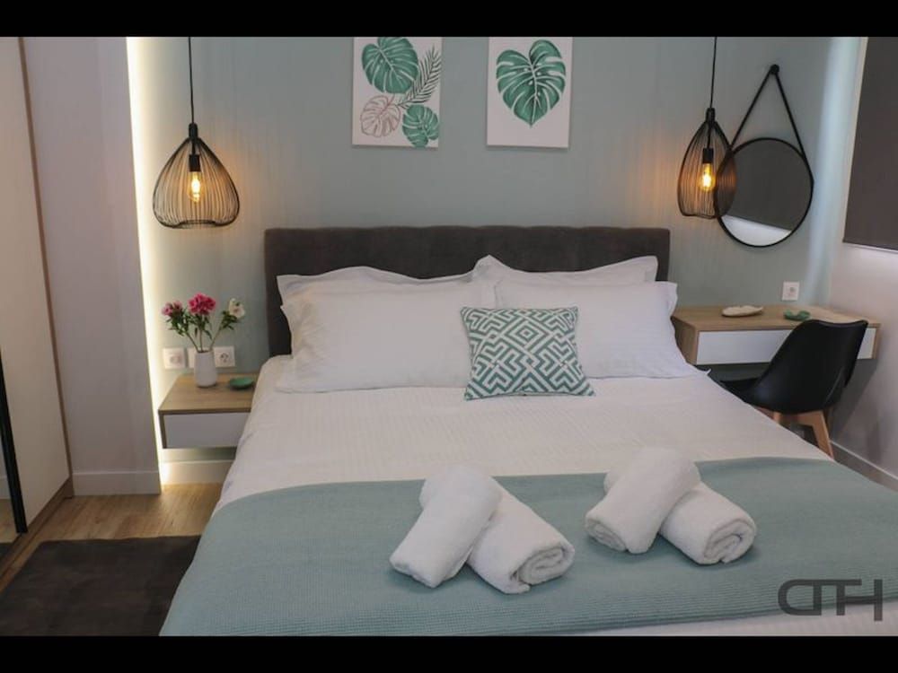 Luxury 80m2 Apartment With Balkony Downtown Apartment, 2 Bedrooms, Accessible, Balcony 2