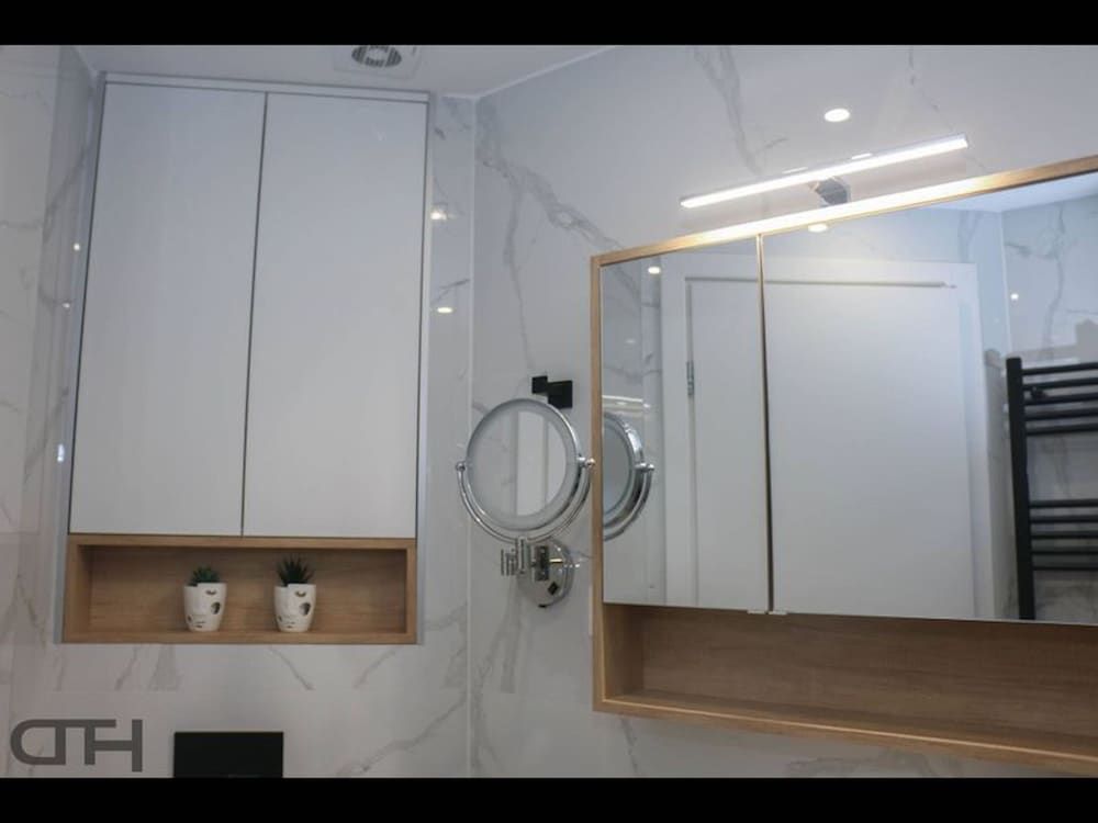 Luxury 80m2 Apartment With Balkony Downtown Apartment, 2 Bedrooms, Accessible, Balcony 18