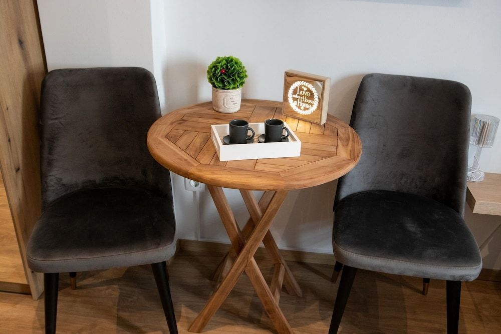 undefined Cozy modern studio in Thessaloniki 4