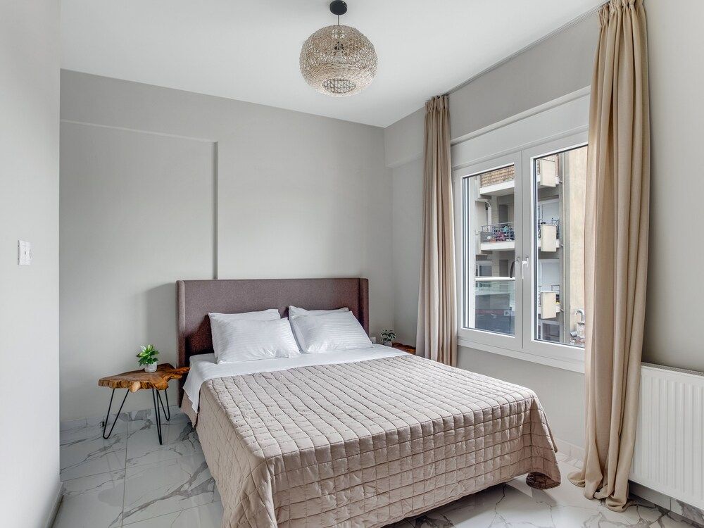 undefined Sanders Old Port - Humble 1-bdr. Apt. w/ Balcony 10