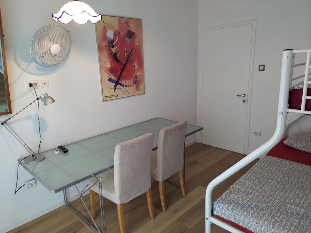 Pemptos-3bedroom-2bathroom-balcony-seaview Apartment 21