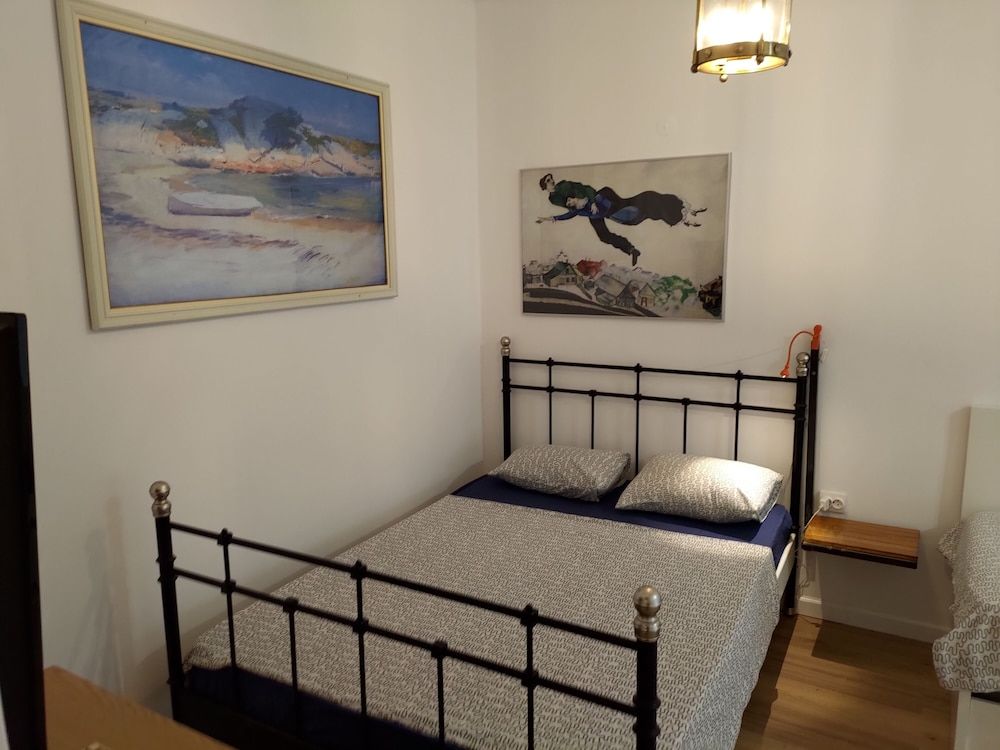 undefined Pemptos-3bedroom-2bathroom-balcony-seaview 8