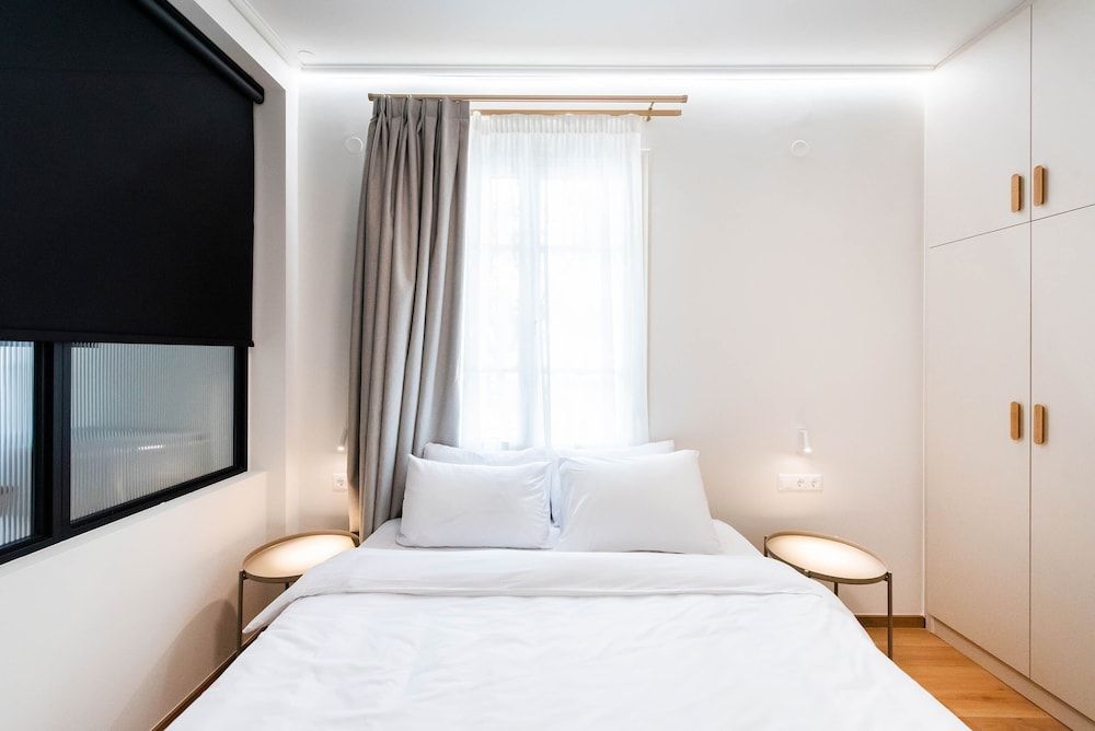 White Lotus Deluxe Apartment 2