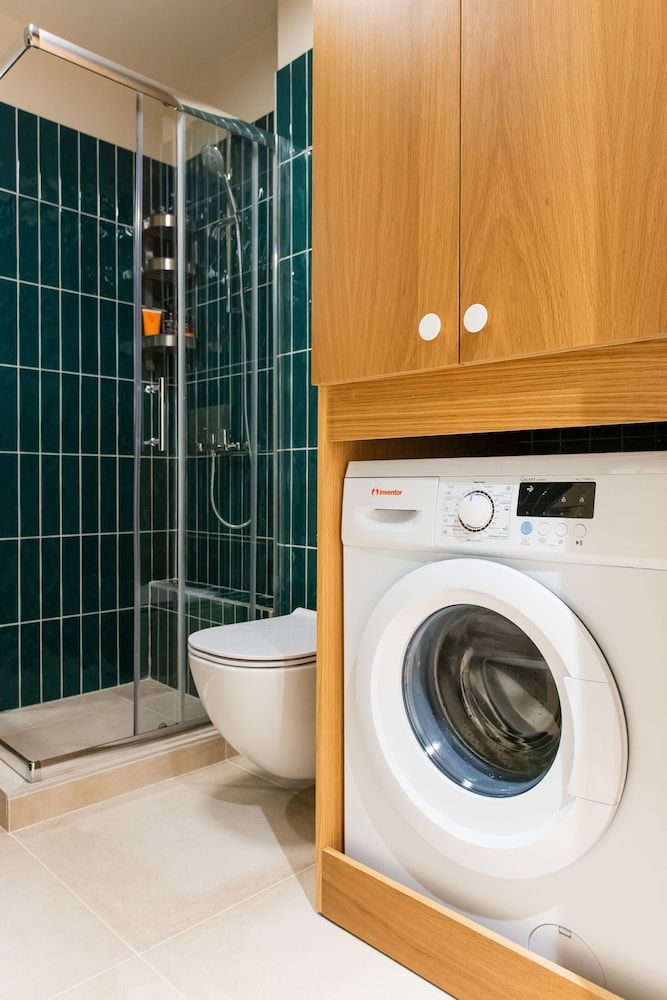 White Lotus Comfort Apartment, 1 Queen Bed 11