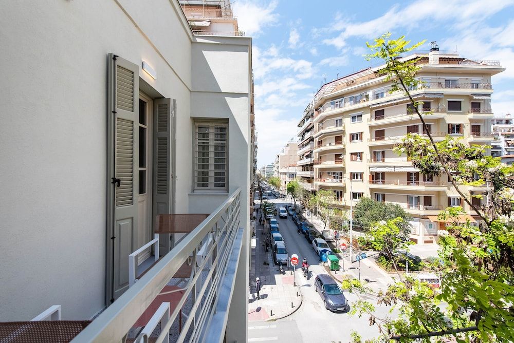 White Lotus Deluxe Apartment 5