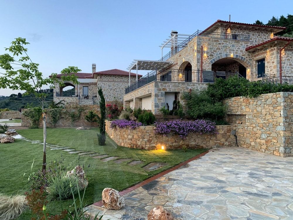 Rodon Luxury Villas Eos