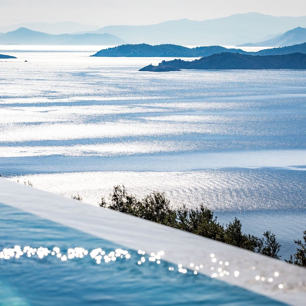 Rodon Luxury Villas Eos