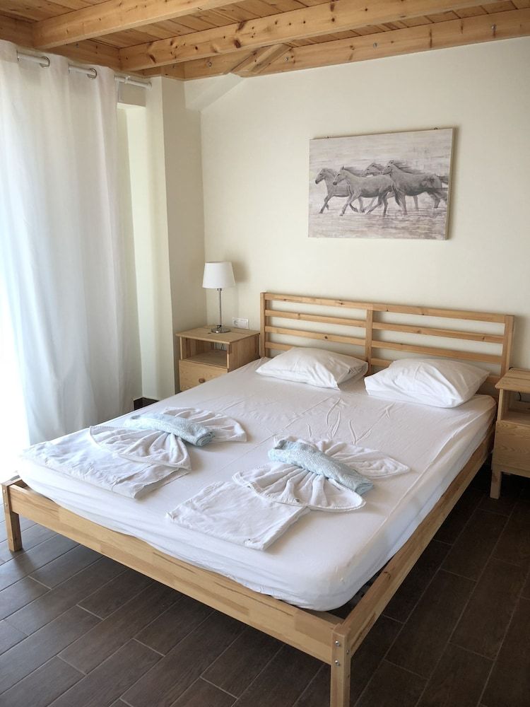 Family Apartment, 2 Bedrooms, Pool View