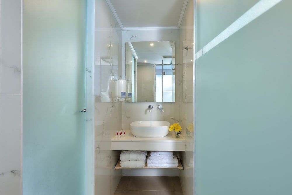 Junior Suite with Sharing Pool
