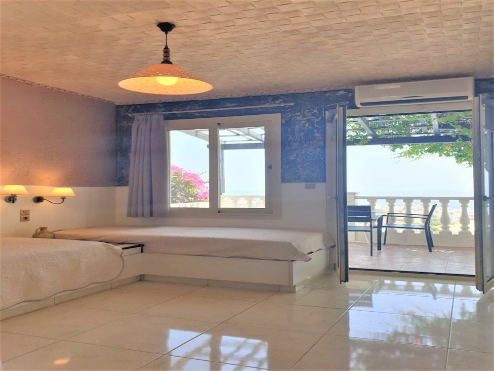 Villa, 3 Bedrooms, Smoking, Balcony