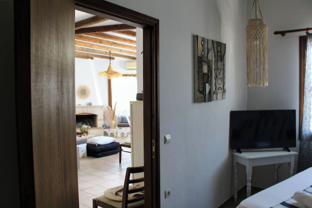 Elia Woodstone Houses Traditional House, 4 Bedrooms, Mountain View 24