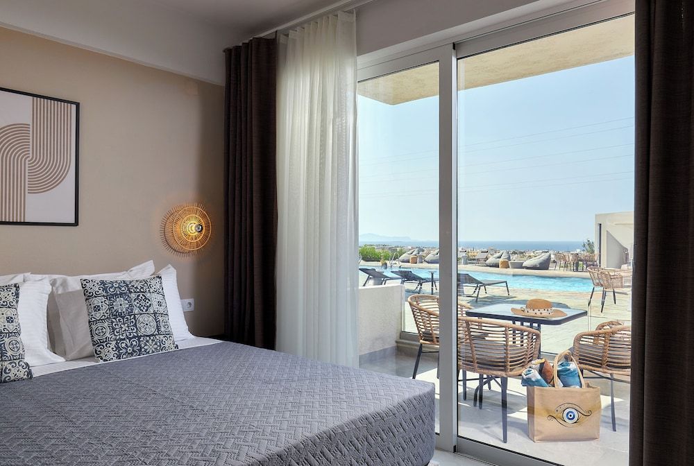 Mila Malia Suites Standard Triple Suite Pool View 3