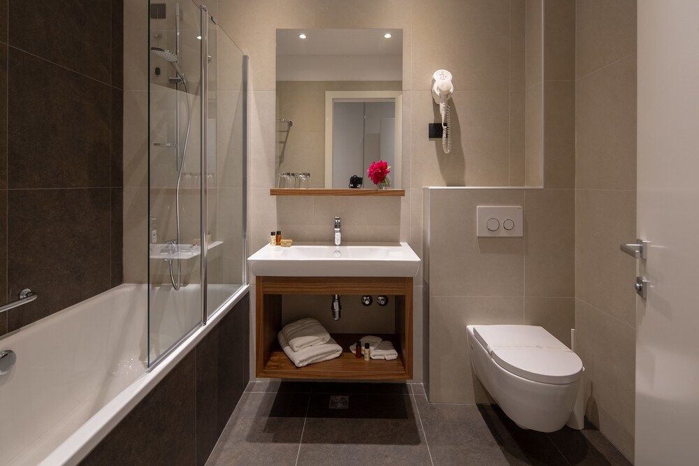 Corona B&B Double or Twin Room 9