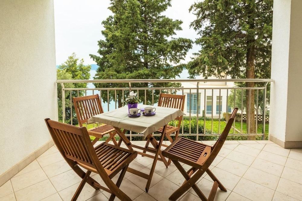 Apartmani Heta Apartment, 2 Queen Beds, Sea View H2 9