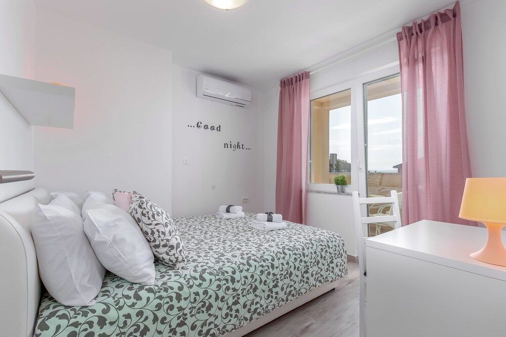 Apartment, 2 Bedrooms (AVV)