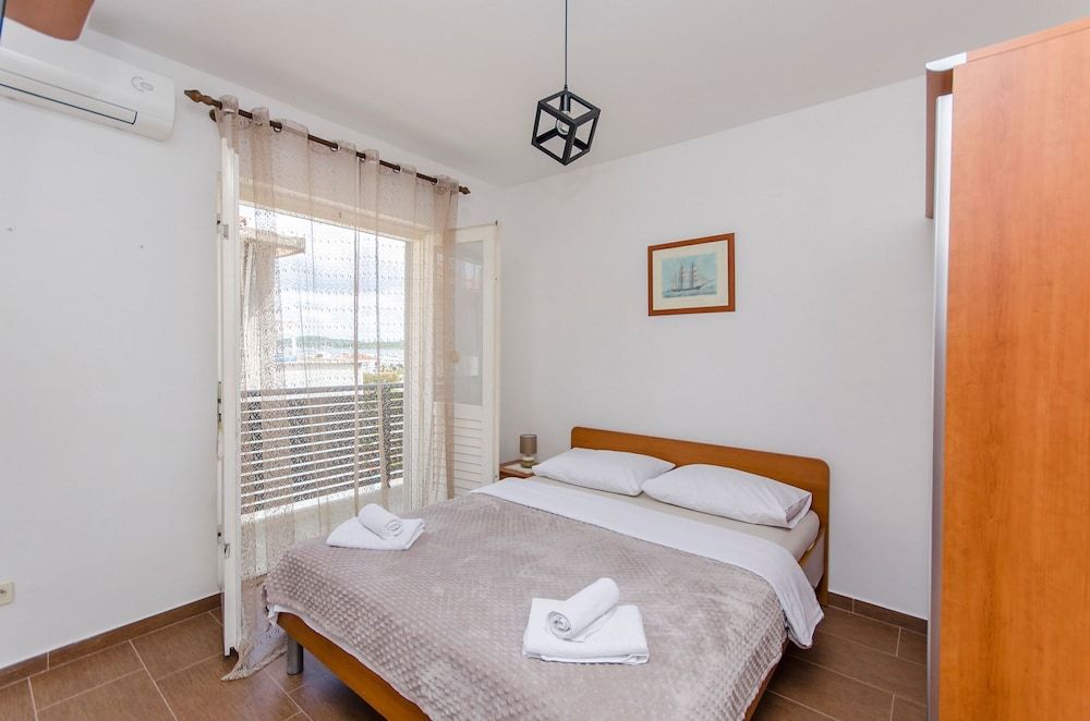 Apartment (A5)