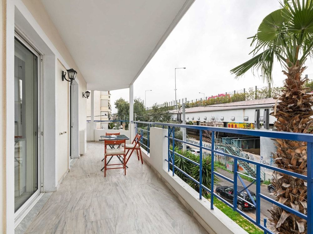 undefined Homely Apartment in Piraeus With Balcony 9