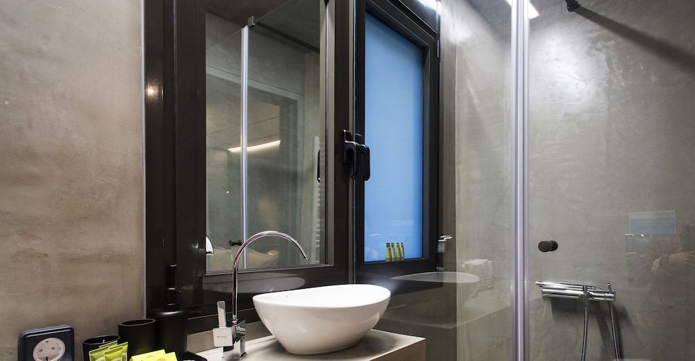 Urban Luxury homm Studio in Piraeus Studio 28