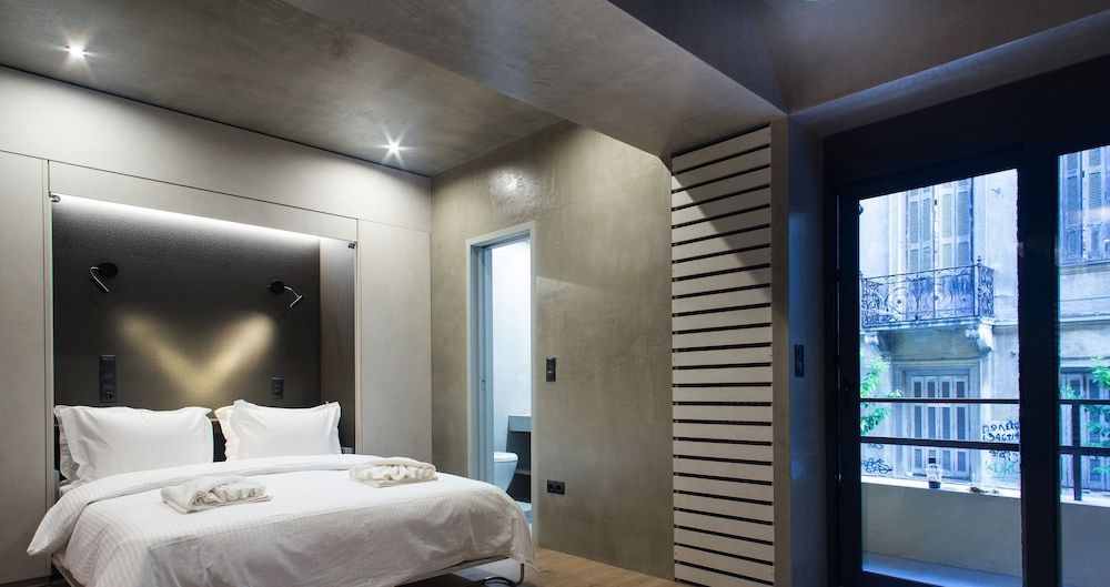 undefined Urban Luxury homm Studio in Piraeus 9