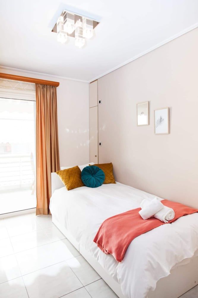 undefined Elegant & Spacious Apt. with Sea View 8