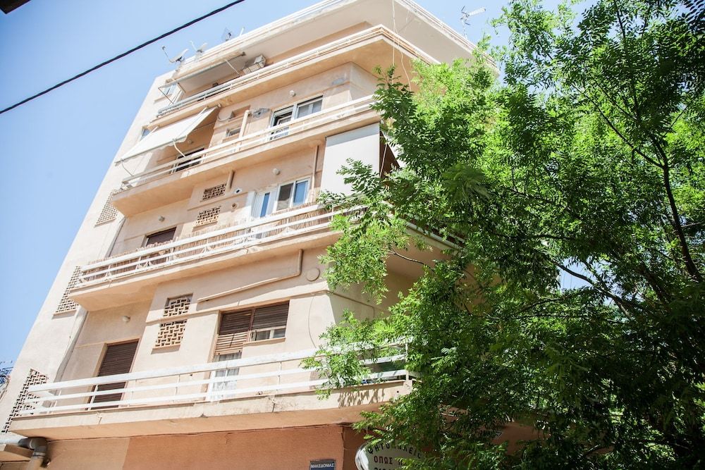 undefined Beautiful Apartment in Piraeus 4