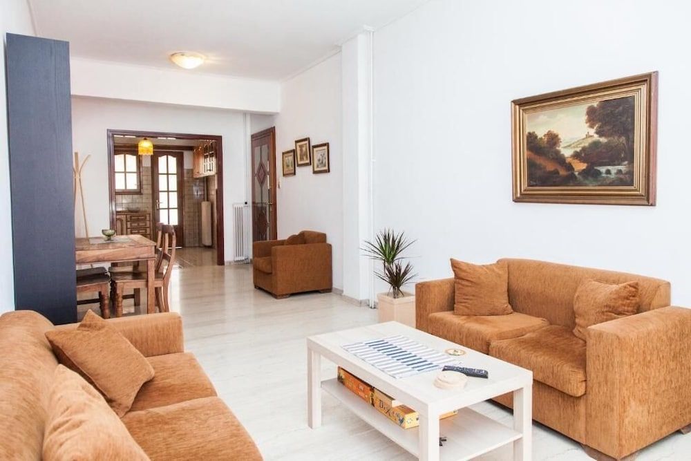 undefined Fabulous Apartment in Pireaus 10