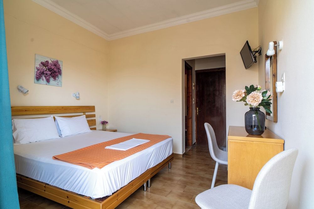 Hercules Single Room 3