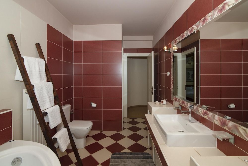 The House Olympia Family House, 1 Bedroom, Mountainside (The House Olympia) 7