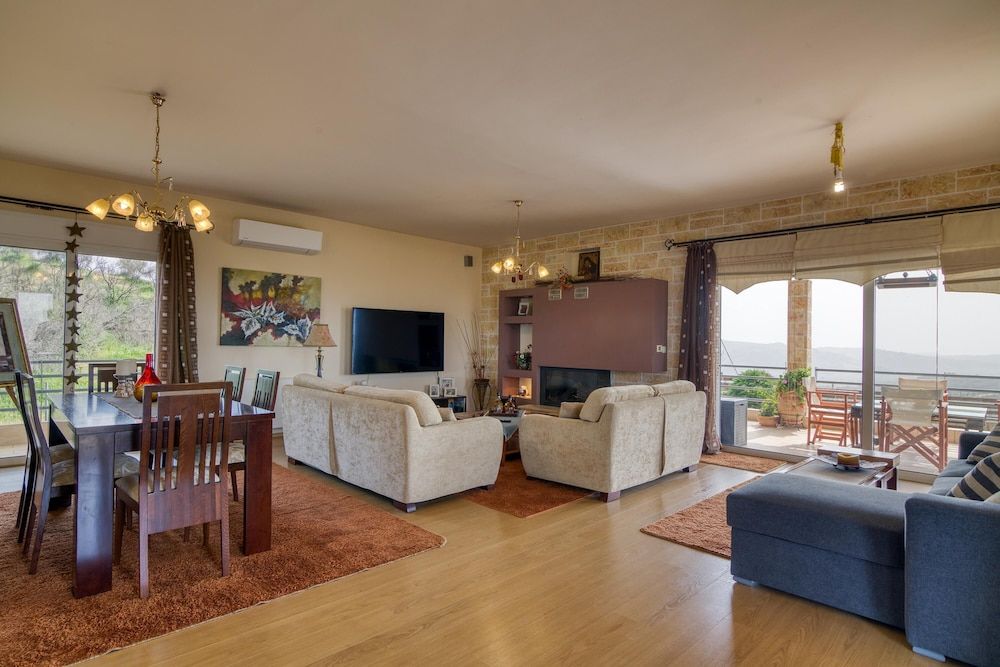 The House Olympia Family House, 1 Bedroom, Mountainside (The House Olympia) 11