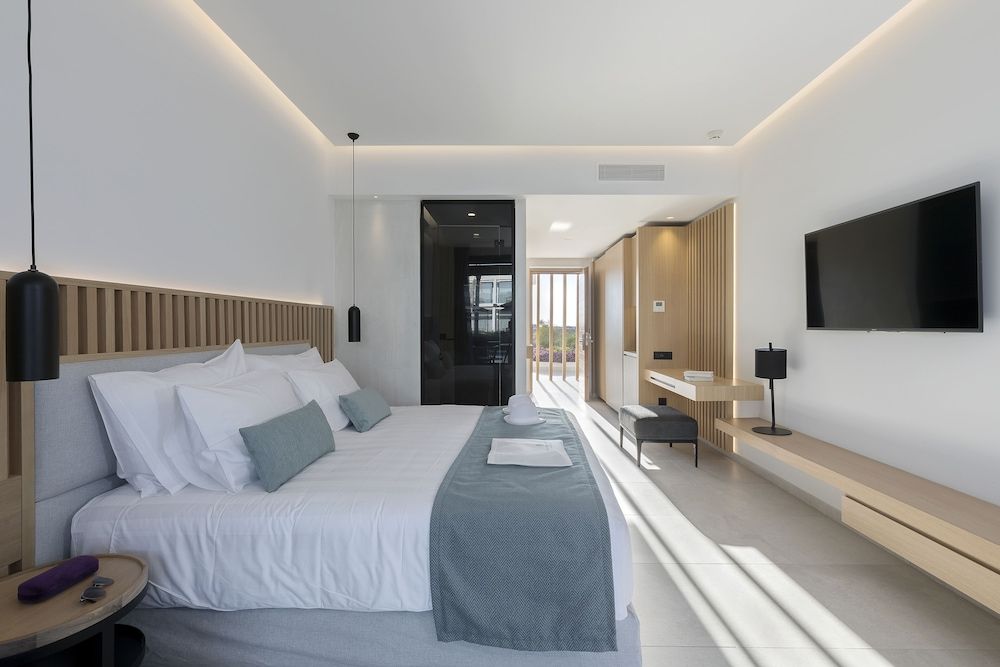 Deluxe Suite, Lagoon View