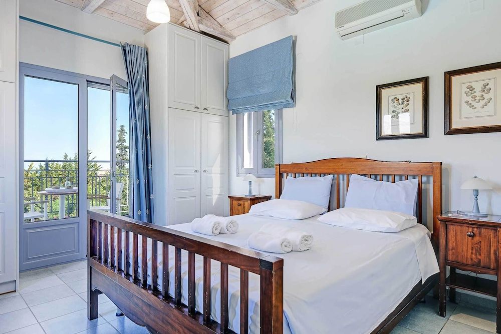 Villa (2 Bedrooms)