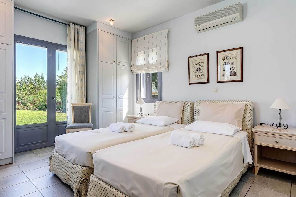 Villa (2 Bedrooms)