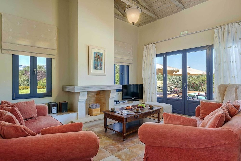 Villa (4 Bedrooms)