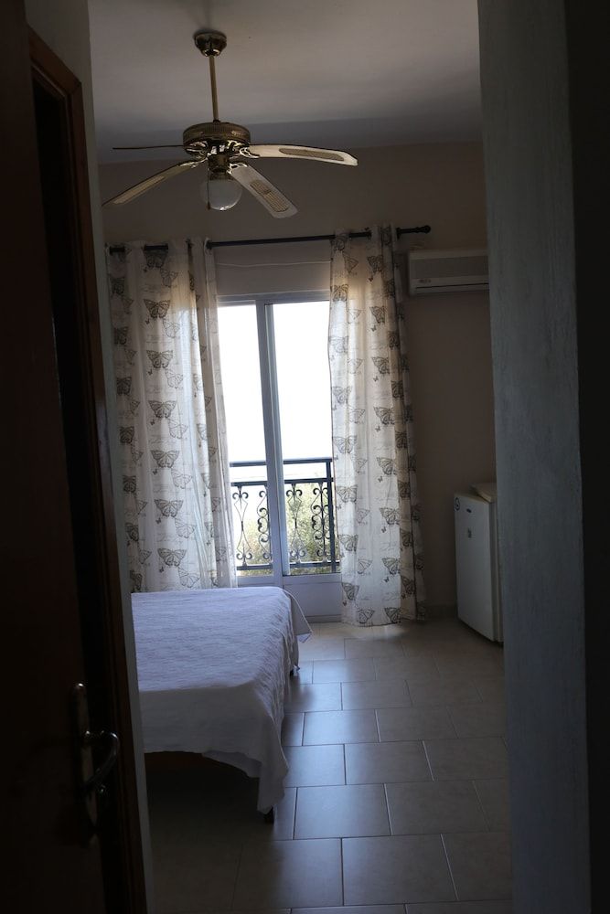 Michaela Economy Double Room 7