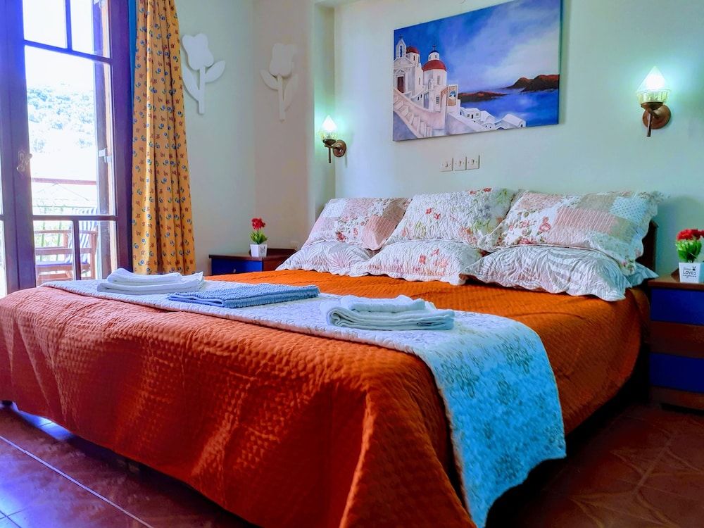 Family Quadruple Room, 2 Bedrooms, Beach View