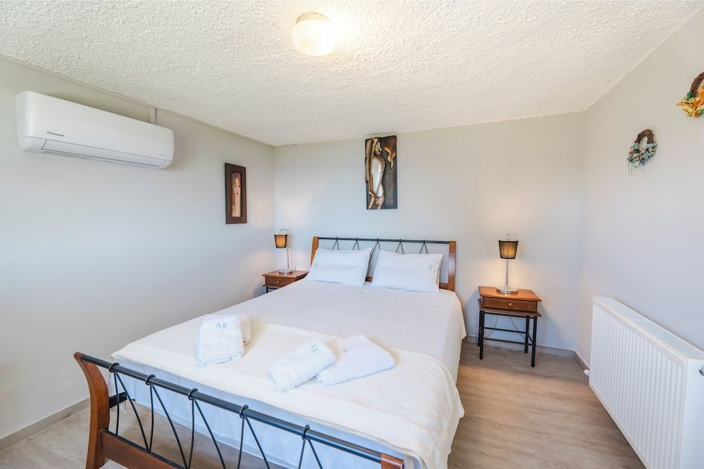 Comfort Apartment, 2 Bedrooms, Sea View, Ground Floor