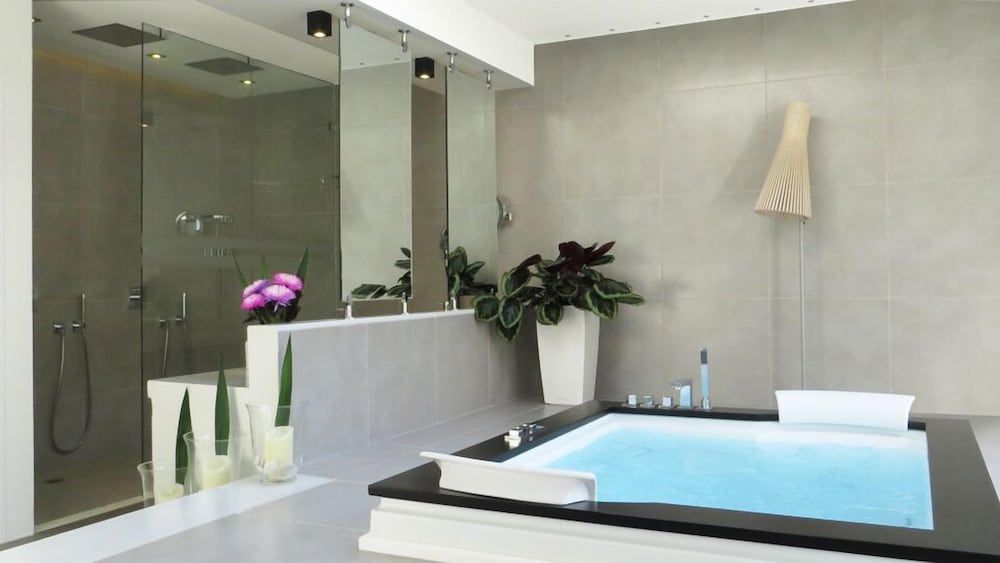 Suite, Private Pool