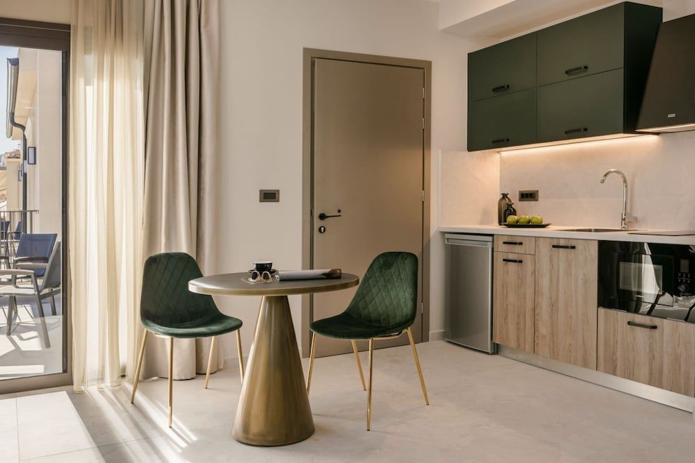 Anthemis Living Superior Suite, Sea View 8