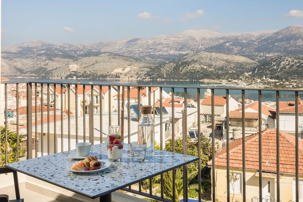 Anthemis Living Superior Suite, Sea View 4