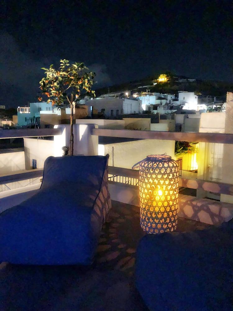 The Luna Suites Romantic Villa, 2 Bedrooms, Hot Tub, Sea View (Jacuzzi) 13