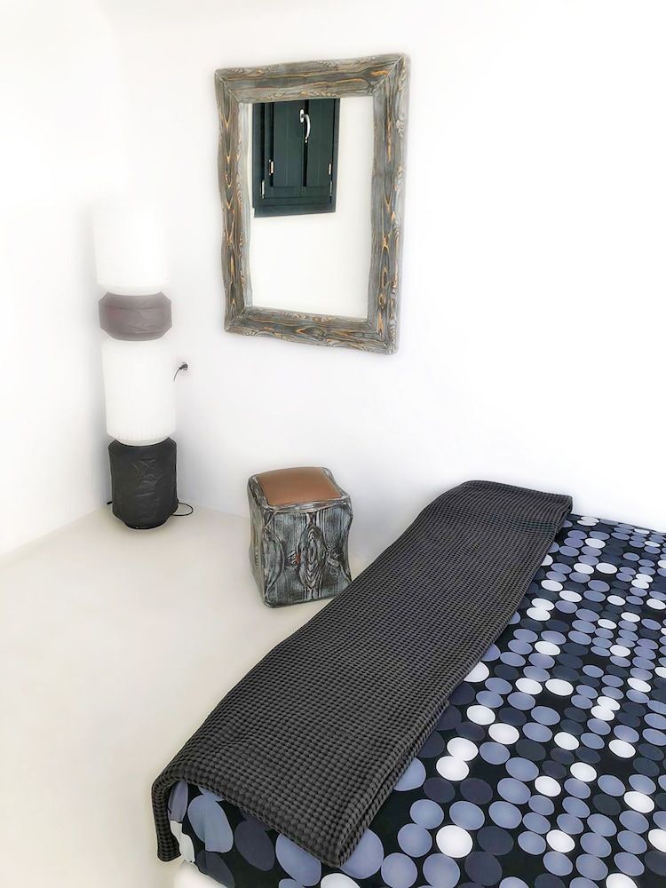 The Luna Suites Romantic Villa, 2 Bedrooms, Hot Tub, Sea View (Jacuzzi) 3