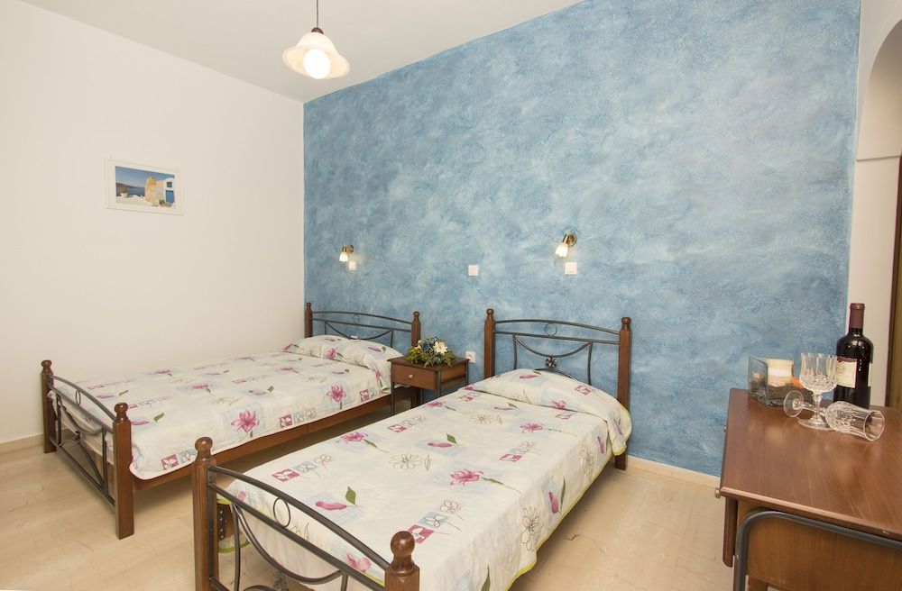 undefined Villa Pelekanos