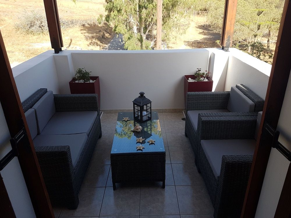 undefined Santorini Family Apartments 9