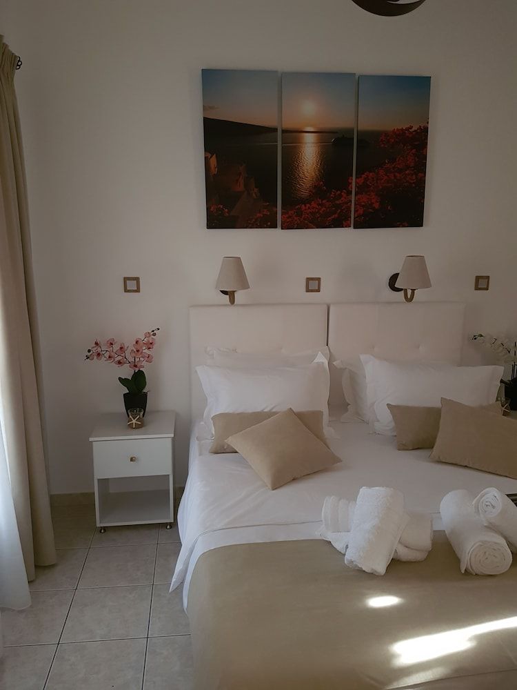 undefined Santorini Family Apartments 4