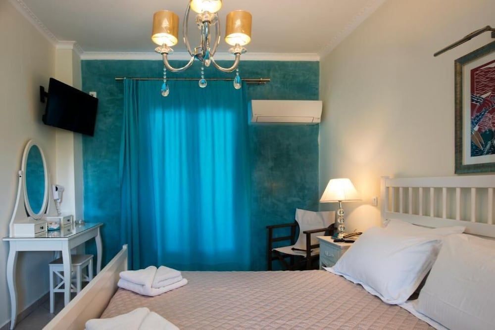 undefined Villa Rose 2