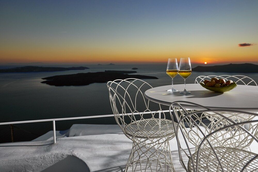 undefined Gitsa Cliff Luxury Villa 3