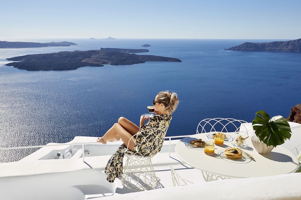 undefined Gitsa Cliff Luxury Villa 4