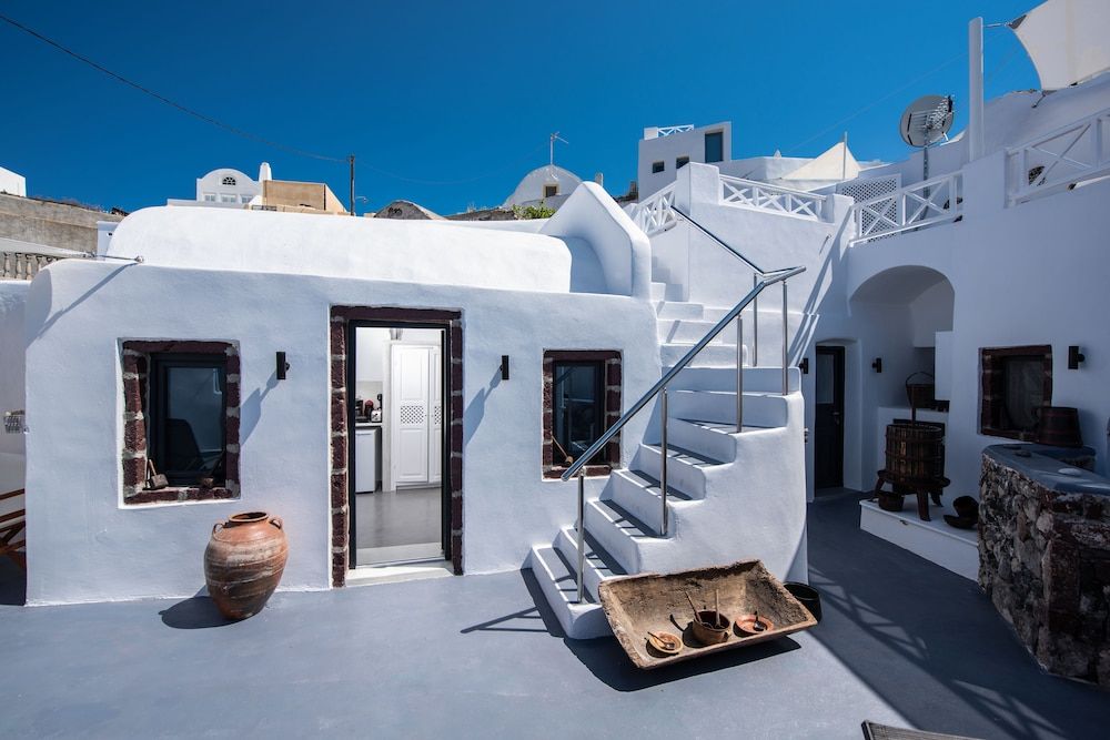 undefined Caves 1880 5