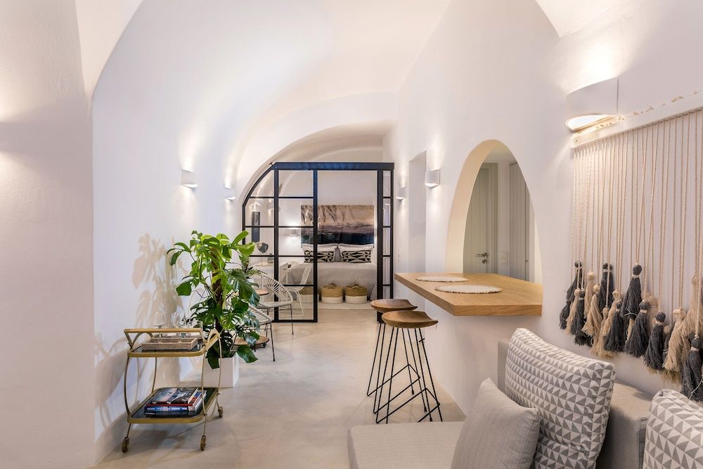 3 Caves Villa by Caldera Houses Deluxe Suite, 1 Bedroom, Hot Tub, Sea View 24